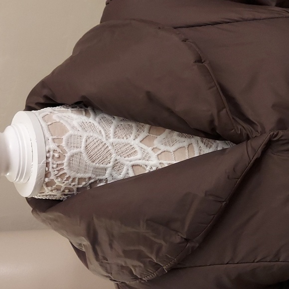 GUESS JEANS Brown Collar Front Snap Nylon Quilted Jacket with Waist Sash - Picture 2 of 12